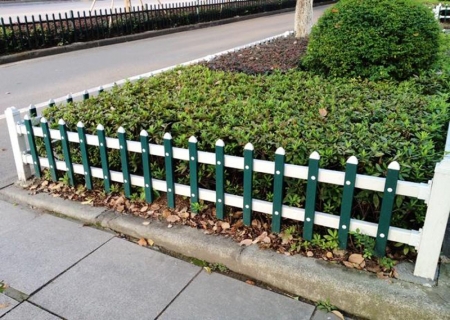 绿化带花圃PVC护栏