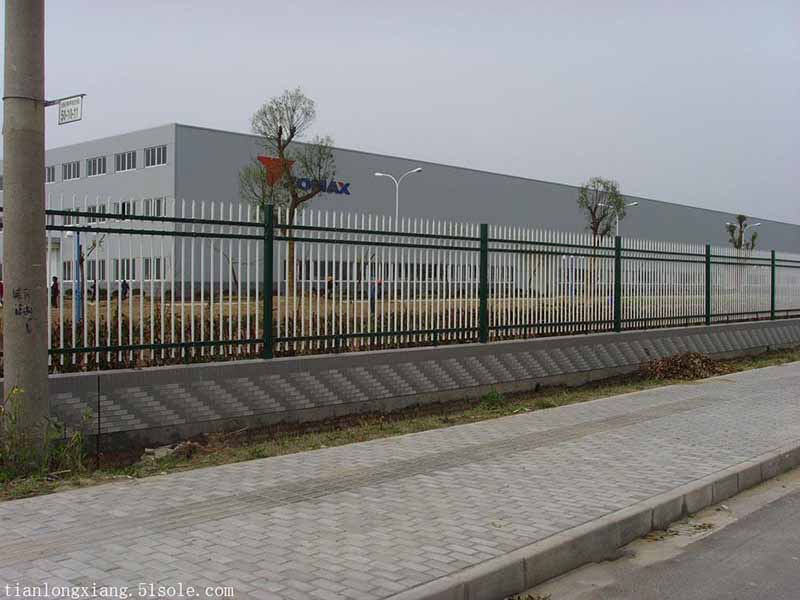厂房围墙护栏(图1)
