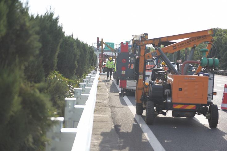 小护栏大民生，340公里沪杭高速公路护栏将升级为三波护栏